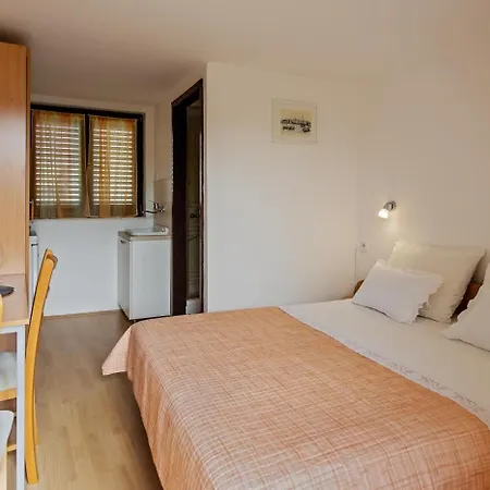 In With W-lan 3338-5 Guest house *